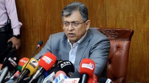 ‘ক্রসফায়ারের’ ক্ষেত্রে জিরো টলারেন্স, আইজিপির বক্তব্য ঠিক হয়নি: স্বরাষ্ট্র মন্ত্রী
